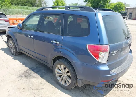 2013 Subaru Forester 2.5X Premium из США, поврежденный, VIN JF2SHADC4DH442607